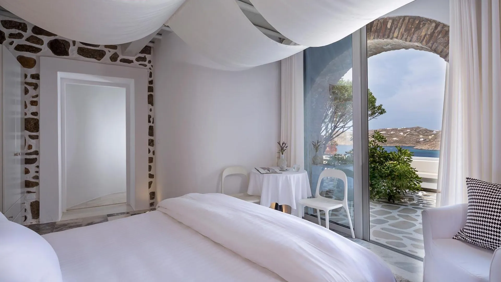 Smy Mykonos Suites&Villas Elia  Elia (Mykonos)