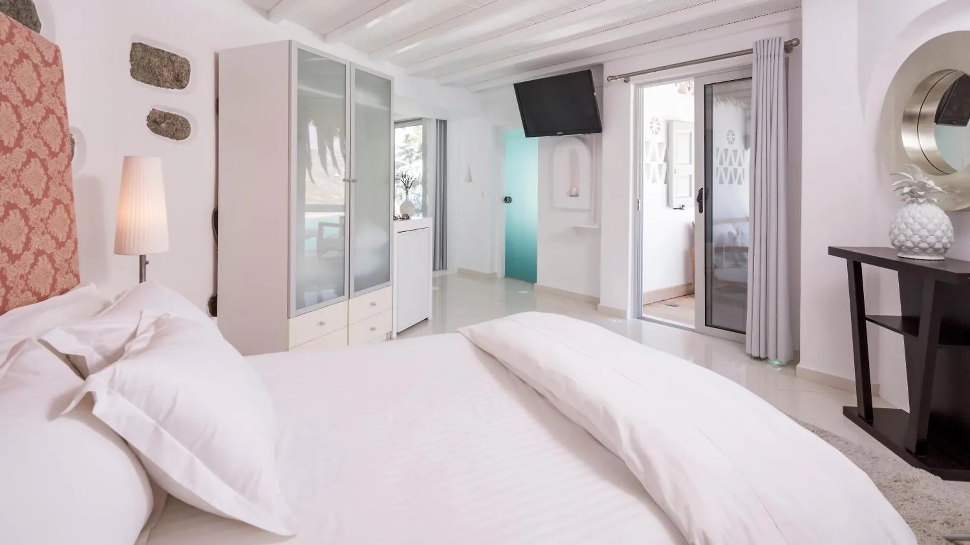 Smy Mykonos Suites&Villas Elia